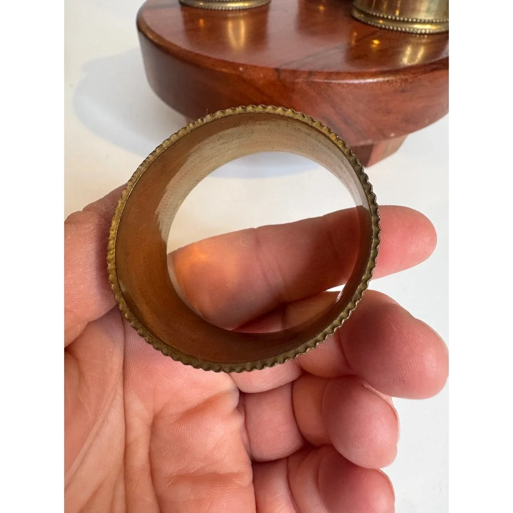 Vintage Brass Napkin Rings Set‎ of 4 Gold Tone Beaded Edge Classic Table Decor